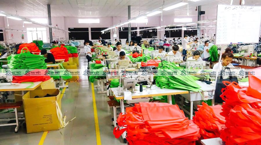 Quy mô rộng lớn xưởng may túi vải Đại Việt