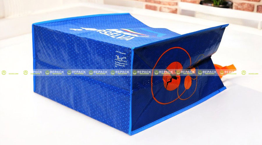 Túi vải không dệt cán màng với bề mặt nhẵn mịn, dễ in ấn Túi vải không dệt cán màng với bề mặt nhẵn mịn, dễ in ấn