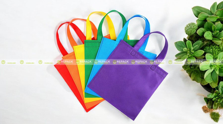 Các màu sắc phổ biến của túi vải không dệt hình dáng dẹp Các màu sắc phổ biến của túi vải không dệt hình dáng dẹp