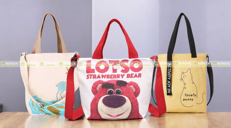 Các mẫu túi đeo chéo canvas in logo thương hiệu đẹp mắt