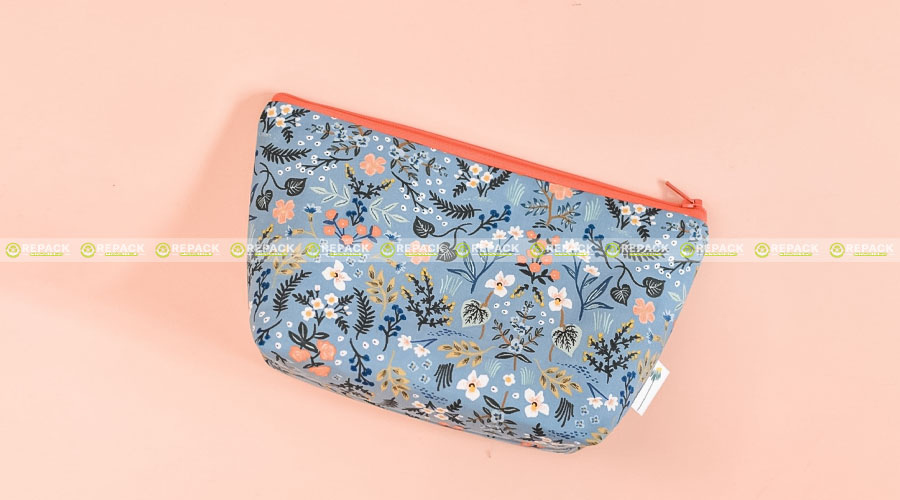 In chuyển nhiệt hình ảnh chi tiết lên ví vải canvas