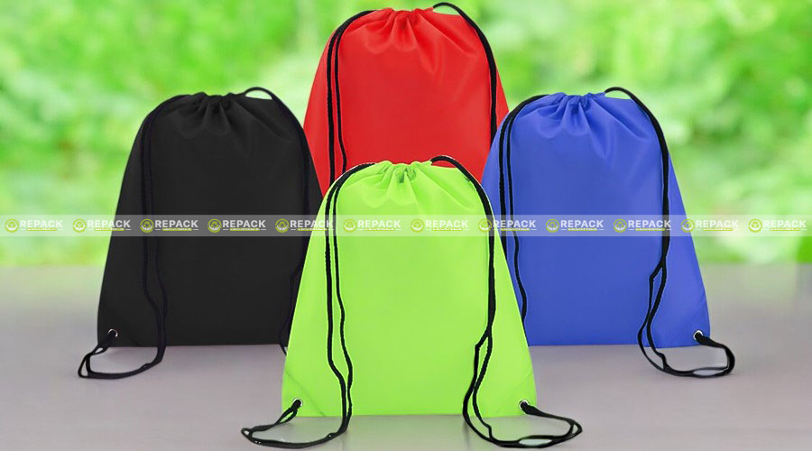 Mẫu balo dây rút vải dù được sản xuất tại xưởng Repack Mẫu balo dây rút vải dù được sản xuất tại xưởng Repack