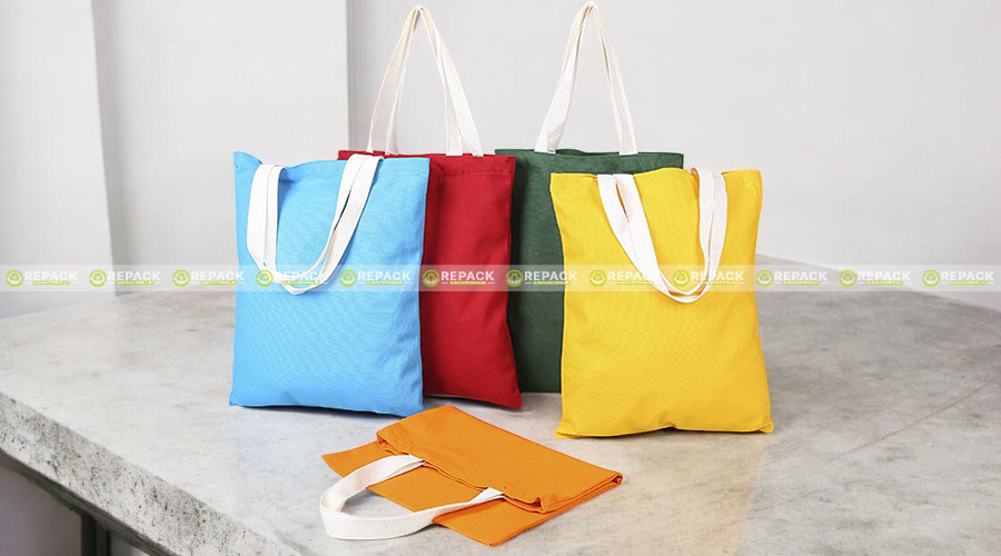 Một số màu sắc đa dạng của túi xách canvas được sử dụng nhiều Một số màu sắc đa dạng của túi xách canvas được sử dụng nhiều
