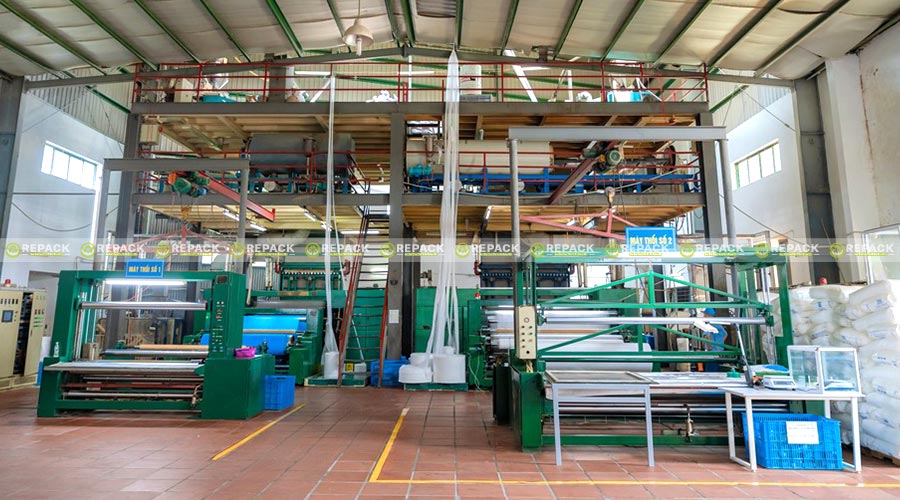 Các máy móc công nghệ sản xuất hiện đại tại xưởng Repack Các máy móc công nghệ sản xuất hiện đại tại xưởng Repack