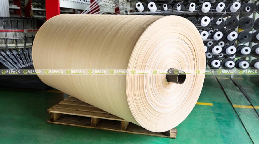 Cuộn vải PP dệt độ bền cao, chịu nhiệt tốt Cuộn vải PP dệt độ bền cao, chịu nhiệt tốt