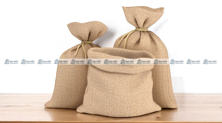 Bao tải đay được làm từ sợi đay tự nhiên bền chắc