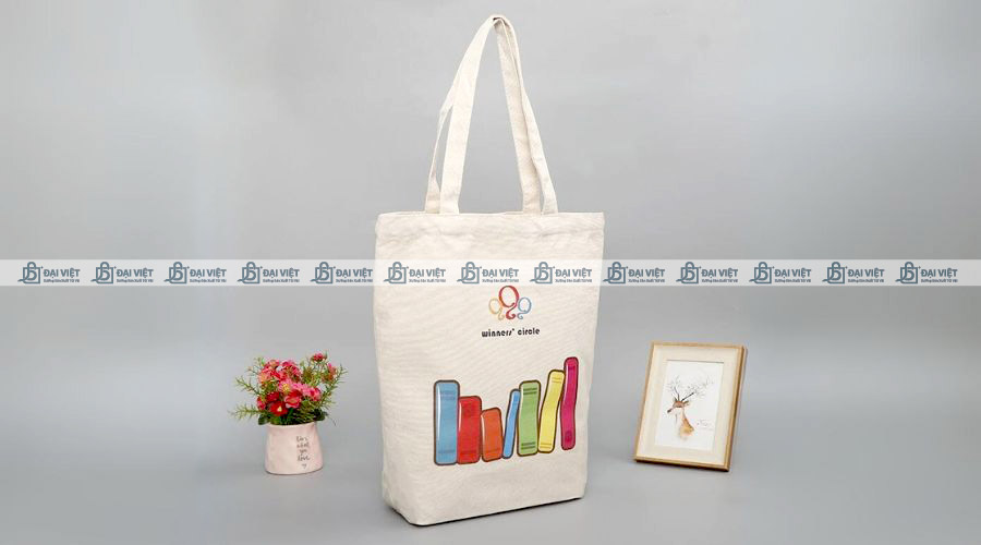 In túi đeo chéo vải canvas bằng phương pháp in chuyển nhiệt