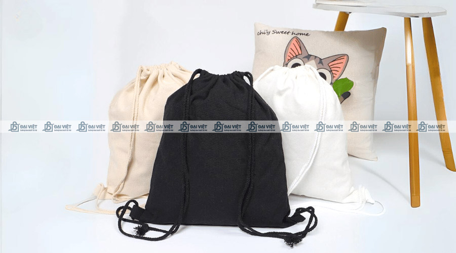 Kích thước balo dây rút vải bố thông dụng hiện nay