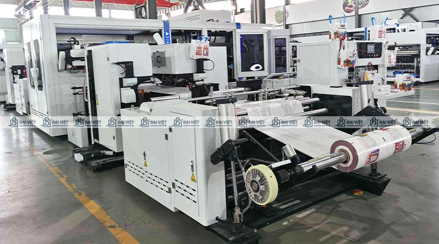 Quy trình sản xuất được thực hiện nghiêm ngặt, hiện đại