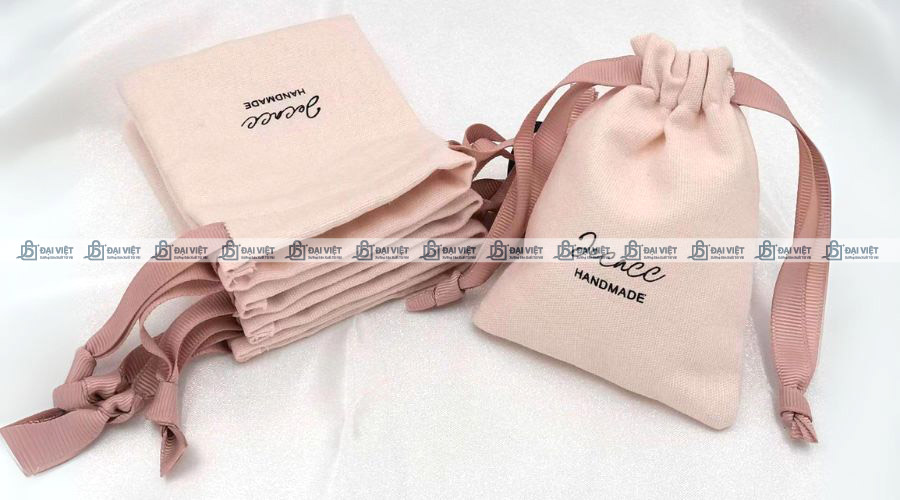 Túi canvas dây rút màu sắc hồng có sẵn bắt mắt