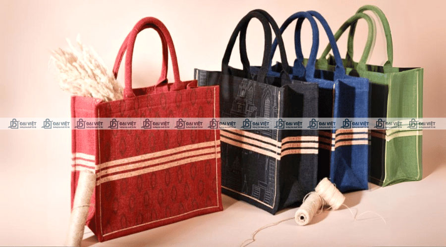 Vải đay được ứng dụng làm túi xách thời trang